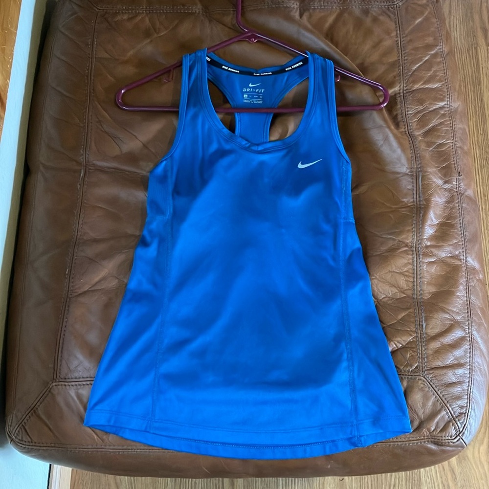 NIKE work out tank